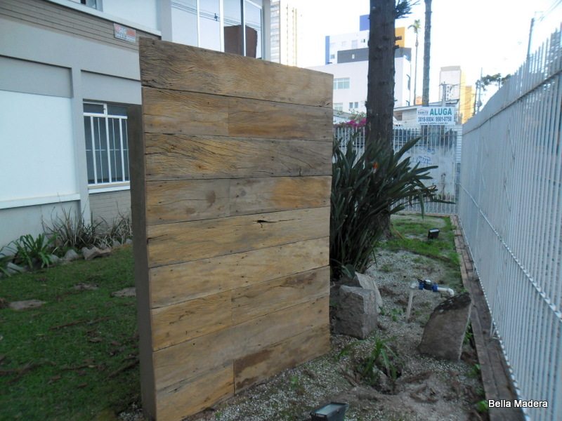 Painel rústico de peroba rosa